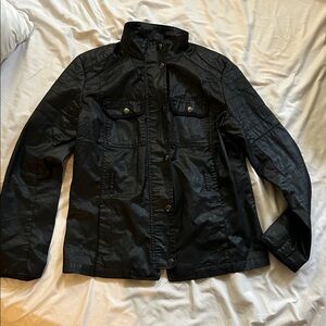 Gap jacket. XS. Preowned. Missing belt.